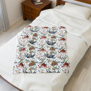 Cozy Ocean-Inspired Velveteen Plush Blanket - Perfect for Beach Lovers