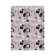 Travel-Inspired Velveteen Plush Blanket - Cozy Décor for Adventurers