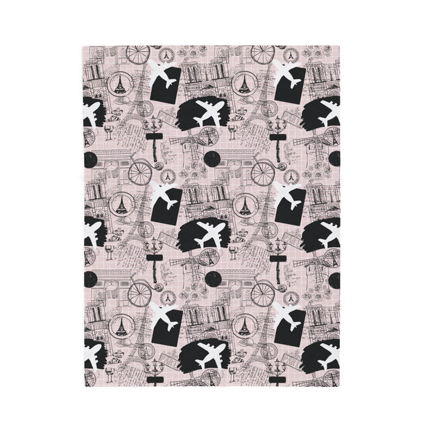 Travel-Inspired Velveteen Plush Blanket - Cozy Décor for Adventurers