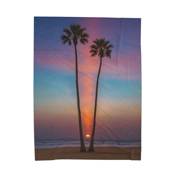 Tropical Sunset Velveteen Plush Blanket - Cozy Beach Vibes for Home Decor