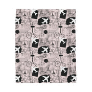Travel-Inspired Velveteen Plush Blanket - Cozy Décor for Adventurers