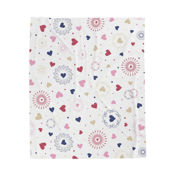 Cozy Heart Pattern Velveteen Plush Blanket - Ideal for Home Decor, Gifting, and Romantic Occasions