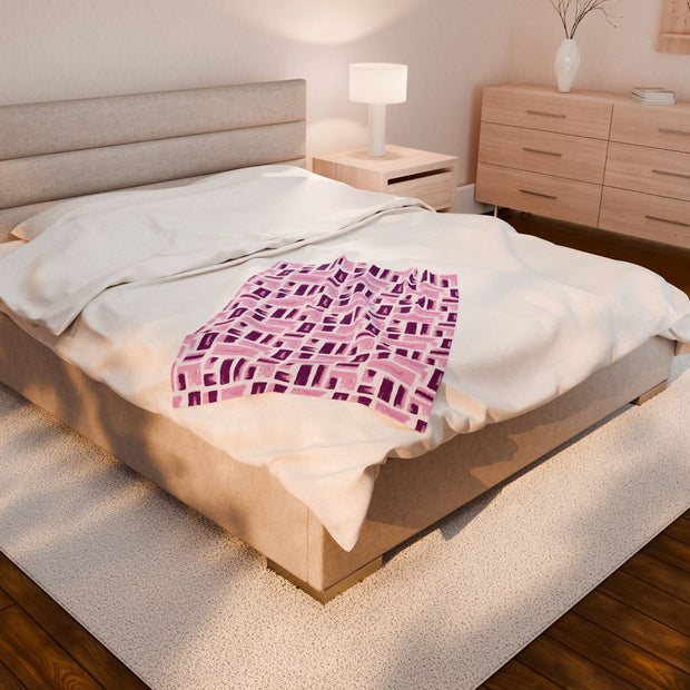 Cozy Abstract Pattern Velveteen Plush Blanket - Perfect for Home Comfort and Gifts