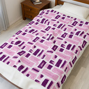 Cozy Abstract Pattern Velveteen Plush Blanket - Perfect for Home Comfort and Gifts
